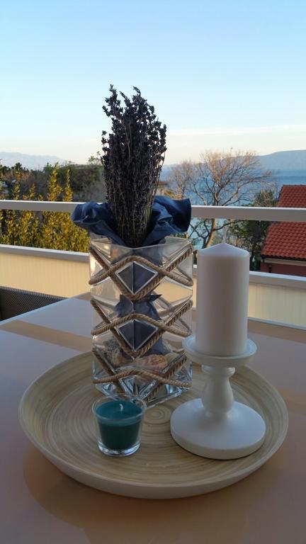 Novi Vinodolski Apartment Стая снимка