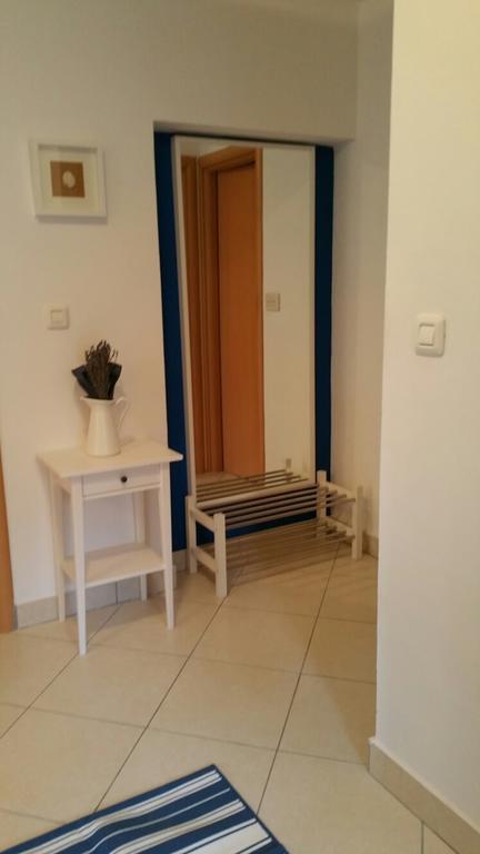 Novi Vinodolski Apartment Стая снимка